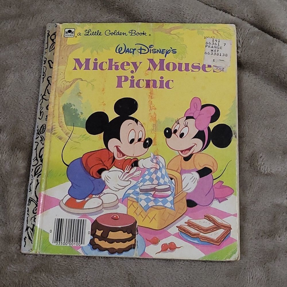 VINTAGE a Little Golden Book Disney 'Mickey Mouse Picnic' - 1950
